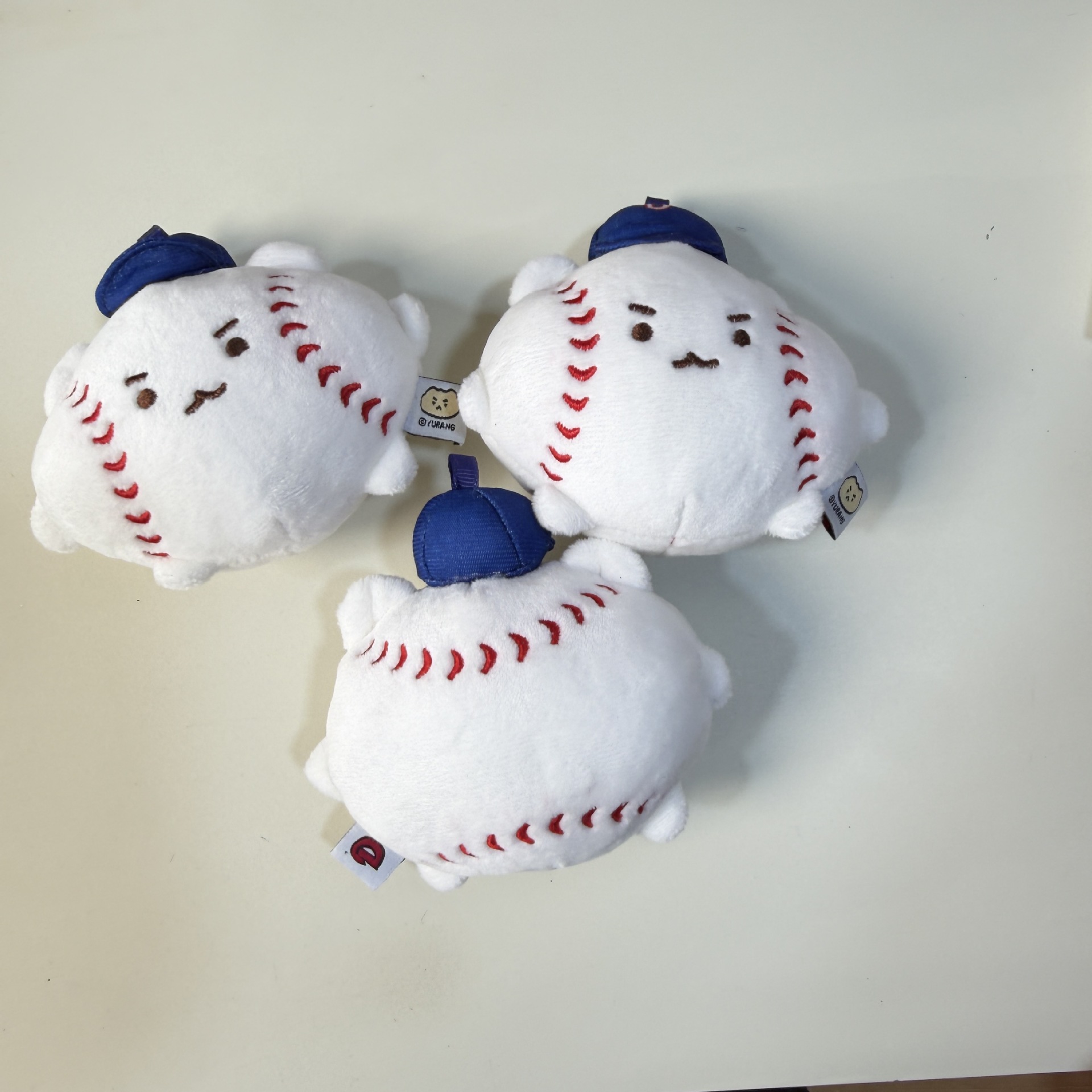 Kawaii Potato Bear Baseball Pl - مراجعة Gaming Console Keychain وسعره