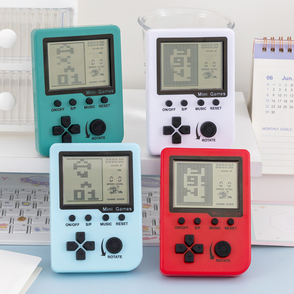26 In 1 Classic Retro Tetris G - مراجعة Gaming Console Keychain وسعره