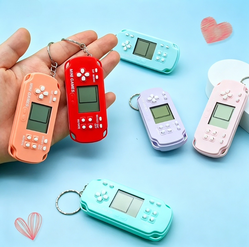 26 In1 Classic Tetris Handheld - مراجعة Gaming Console Keychain وسعره