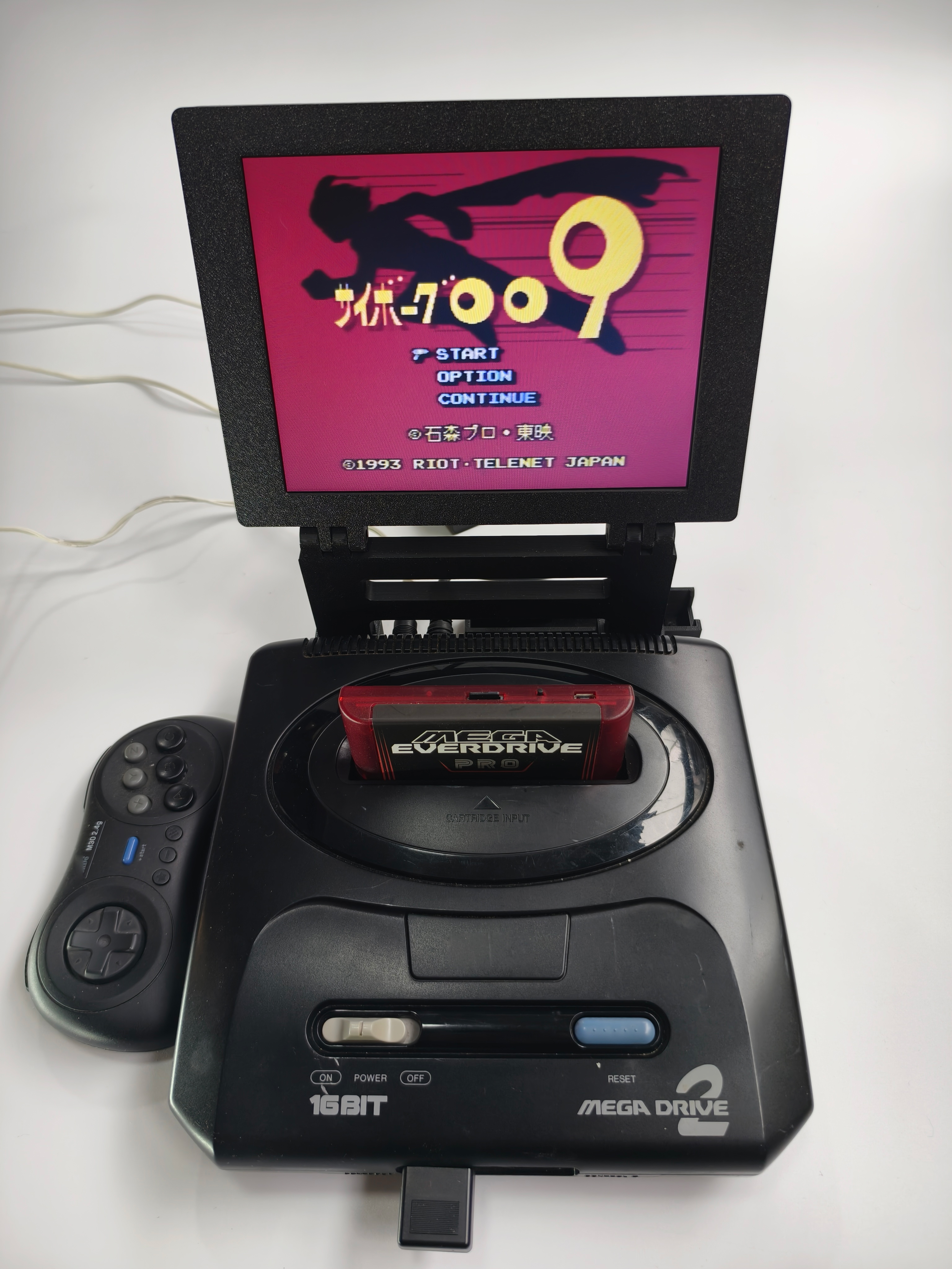 8“ Portable Mini Monitor Retro - مراجعة Gaming Console Genesis وسعره